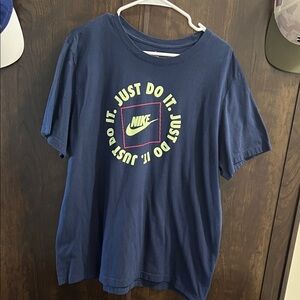 Nike Navy Short-Sleeve Tee size XL